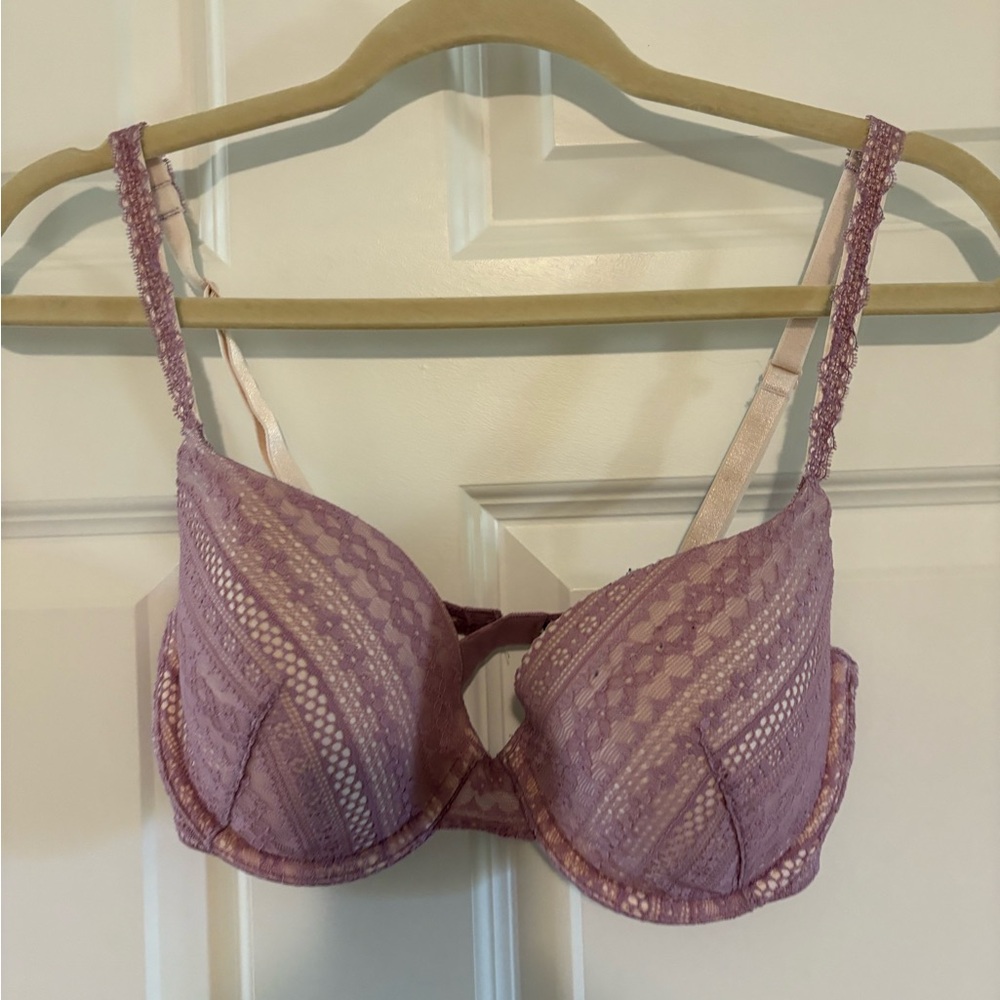 Victoria Secret lined Demi bra